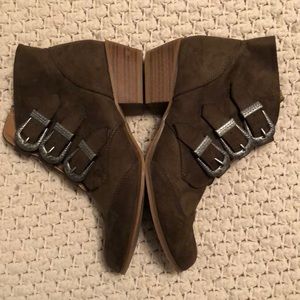 Worn 2x, suede olive green booties, size 8.